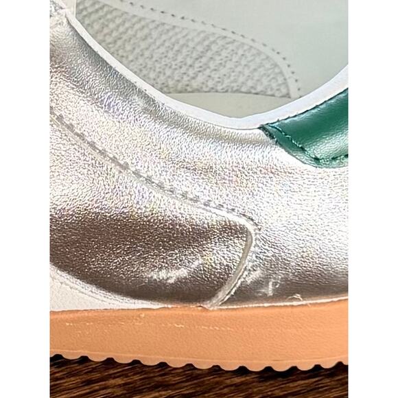 Steve Madden Hudsin Silver, Green, and White Sneakers Size 9 - Picture 10 of 10